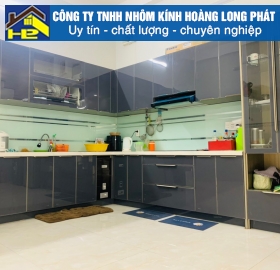 Tủ Nhôm Kính Mẫu 7