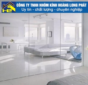 Vách Kính An Toàn